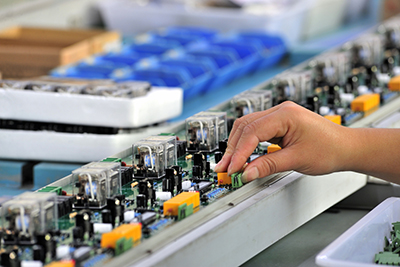 KU单轴组件应用在电子电器行业 高精度定位