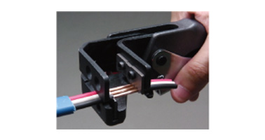 对应1.6/2.0mm×3芯的电缆外装条带和芯线被覆条带。